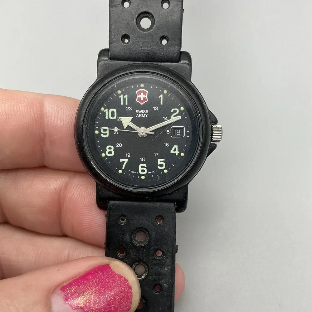 Swiss Army see photos